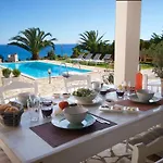 Villa Trapezaki Villas, Seafront