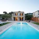 Trapezaki Villas, Seafront Villa