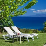 Trapezaki Villas, Seafront וילה טרפזאקי