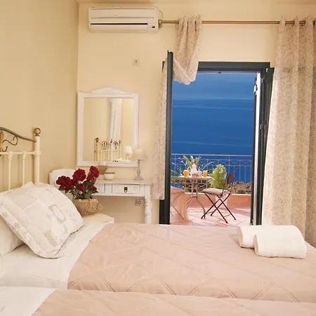 Trapezaki Villas, Seafront Villa Muszáta