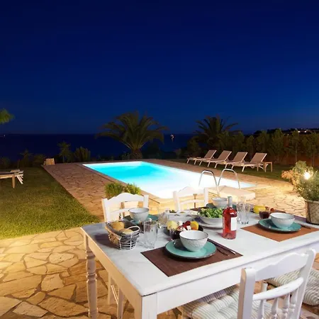 Trapezaki Villas, Seafront *