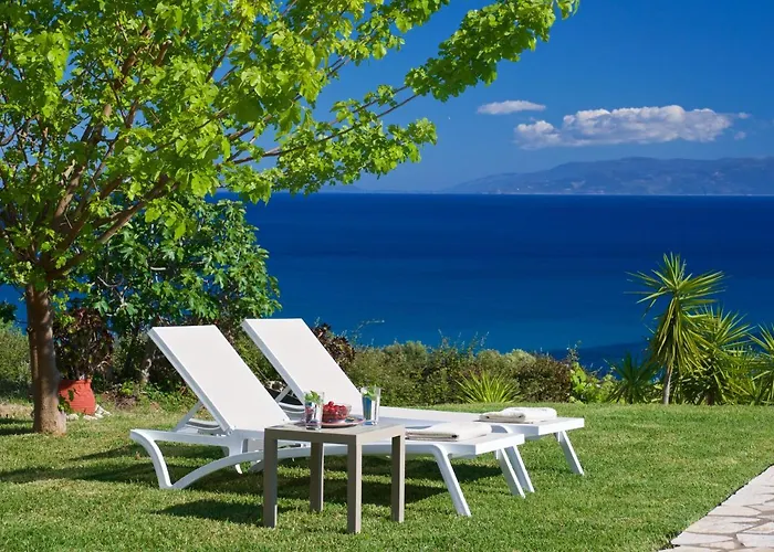 Trapezaki Villas, Seafront Villa Trapezaki (Kefalonia)