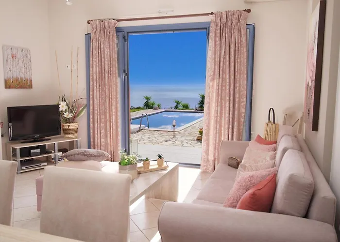 Trapezaki Villas, Seafront Villa Trapezaki (Kefalonia)