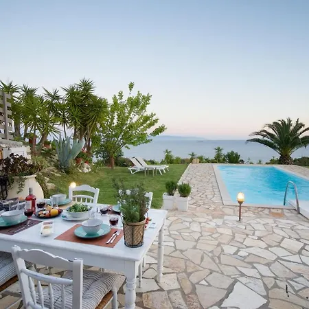 Trapezaki Villas, Seafront * Trapezaki (Kefalonia)