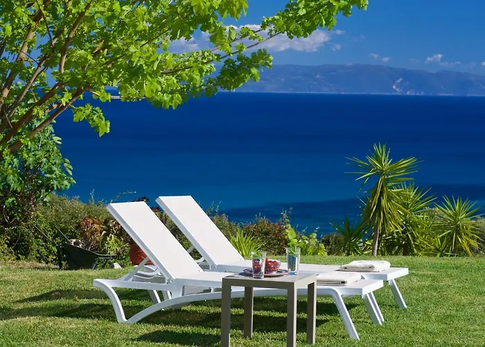 Trapezaki Villas, Seafront Villa