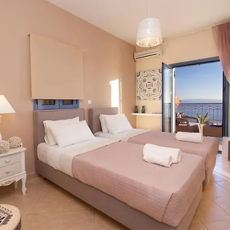 Trapezaki Villas, Seafront 别墅