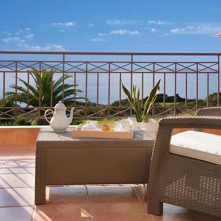 Trapezaki Villas, Seafront *